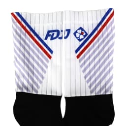 2026 New Seamless Socks Pro Anti Aero Bike Team Slip Road Ride Socks Outdoor Racing Cycling Socks