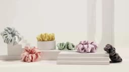 100% Pure Mulberry Silk Large Scrunchies Rubber Bands Hair Ties Gum Elastics Simple Pure Color for Women Girls 19 Momme 3.5CM