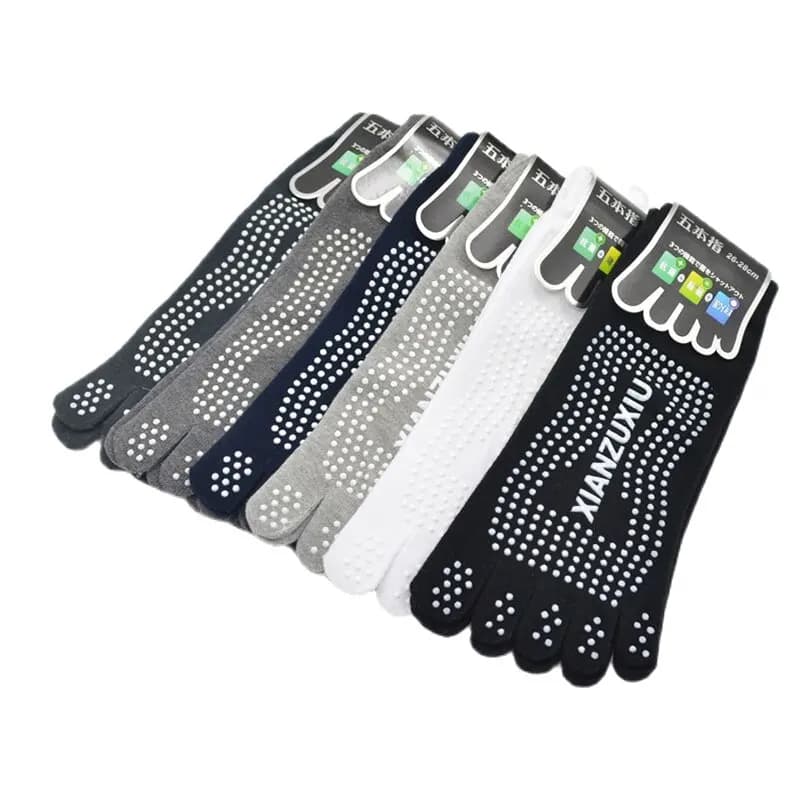 Men Pilates Socks Wholesale Cotton Breathable Non-Slip Massage Yoga Socks Cotton YOGA Sports Five-Finger Socks 5 Toe Socks