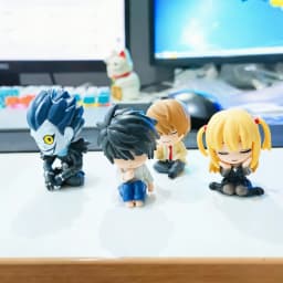 In-stock kawaii Shoulder-to-Shoulder anime death note Light Yagami Amane Misa Ryuk sitting waiting ornaments collection figures