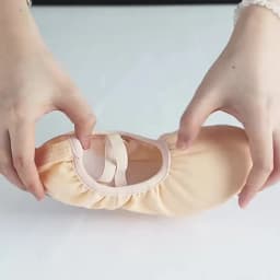 Ballet Shoes Canvas for Girls Dance Slippers Split Sole Gymnastics Skate Yoga Dancing Shoes Kids Ballerina Professional Shoes