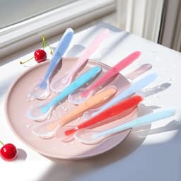 2pcs Baby Silicone Spoon Set Learning Spoon Set Stars Tableware Kids Soft Silicone Feeding Spoon Training Baby Reborn Silicone