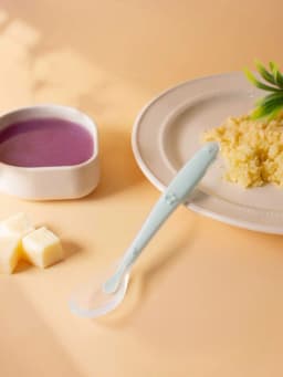 2pcs Baby Silicone Spoon Set Learning Spoon Set Stars Tableware Kids Soft Silicone Feeding Spoon Training Baby Reborn Silicone