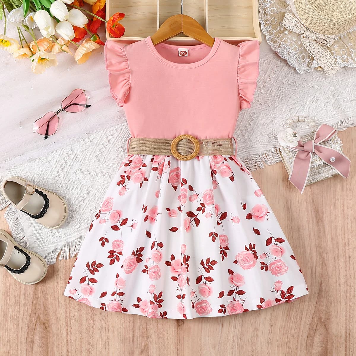 Girl's casual romantic floral print with ruffled edges and small flying sleeves, waist cinching dress (including belt), summer