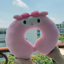 Sanrio Cute U-shaped Neck Pillow Hello Kitty Purin Pochacco Portable Nap Pillow Perfect for Neck Support Kuromi Plush Toy