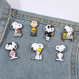 Cartoon cute Square Pants Enamel Lapel Pins Cartoon Character Collectible Badges Cute Children's Gift Jewelry for Backpacks**