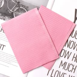 Disposable Nail Manicure Table Mat Pink Waterproof Nail Art Paper 3 Ply Foldable Tatto Bibs Pads Nail Salon Manicure Pad 17inch
