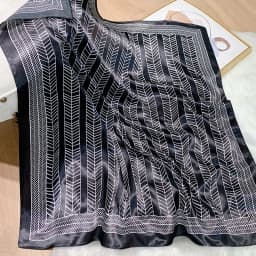 2022 Design brand foulard Neckerchief Shawl Wraps Print Silk Satin Scarf square Women Muslim Hijab Elegant Headband Bandana