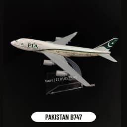 Scale 1:400 Metal Aircraft Replica Emirates Airlines A380 B777 Airplane Diecast Model Aviation Plane Collectible Toys for Boys