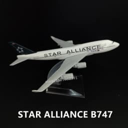 Scale 1:400 Metal Aircraft Replica Emirates Airlines A380 B777 Airplane Diecast Model Aviation Plane Collectible Toys for Boys
