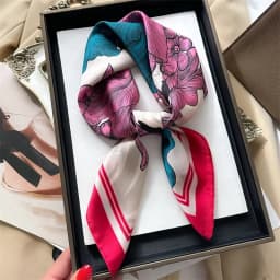 Luxury Print Silk Square Scarf Women Spring Neck Tie Shawl Wraps Female 70cm Hair Hand Wrist Headkercheif Hijab Bandana