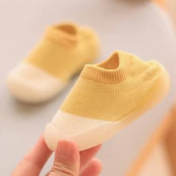Baby Shoes First Walkers Comfortable Boys Girls Kids Rubber Soft Non-Slip Sole Floor Shoes Knit Booties
