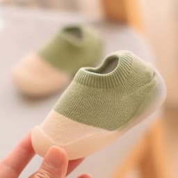 Baby Shoes First Walkers Comfortable Boys Girls Kids Rubber Soft Non-Slip Sole Floor Shoes Knit Booties