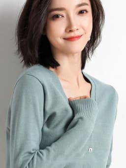 Women Cardigans Autumn Winter 2023 Single Breasted V-neck Knitted Sweater Spring Fashion Short Knitwear Solid Cardigan Jumpers