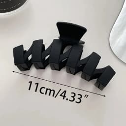 Large Black Hair Clip for Women Fashion French Elegant Hairgrips Korean Letter Hair Claw Clips Girls Hairpins Hair Accessories
