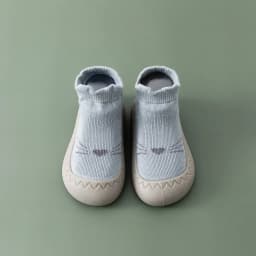 Baby walking shoes with soft soles, anti slip and breathable socks, indoor and outdoor boys and girls odor resistant floor shoes