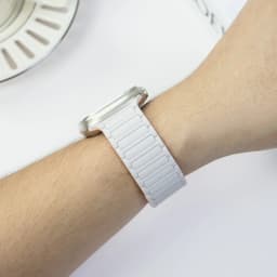 Magnetic Band for Apple Watch Ultra 2 49mm 45mm 44mm S10 46mm 42mm 40 41mm Silicone Strap for IWatch Series Ultra 2 9 8 7 6 5 4