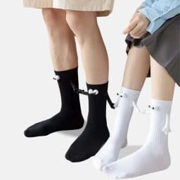 1/2 Pairs Women Personalized Magnetic Three-dimensional Dolls Couples Holding Hands With Socks Fashionable Mid Length Socks