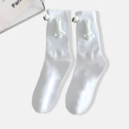 1/2 Pairs Women Personalized Magnetic Three-dimensional Dolls Couples Holding Hands With Socks Fashionable Mid Length Socks
