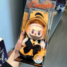 Popmart Labubu The Monsters Serie Blind box Manga Figurine Collection Cute Doll Collect Desktop Decoration Birthday Girl Gifts