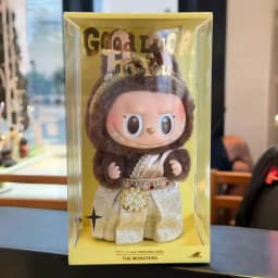 Popmart Labubu The Monsters Serie Blind box Manga Figurine Collection Cute Doll Collect Desktop Decoration Birthday Girl Gifts