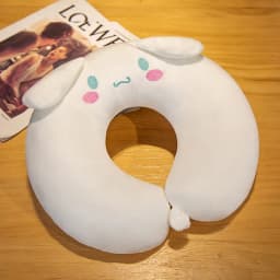 Sanrio Cute U-shaped Neck Pillow Hello Kitty Purin Pochacco Portable Nap Pillow Perfect for Neck Support Kuromi Plush Toy