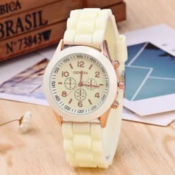 Famous Brand Geneva Ladies Fashion Watch Male and Female Student Silicone Quartz WristWatch Clock Wholesale Relogio Feminino